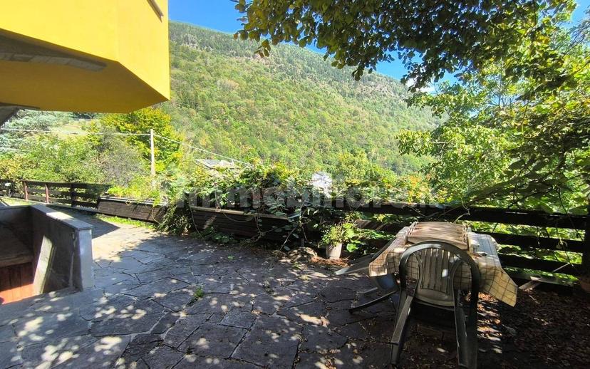 Terratetto unifamiliare Moroni, Pradella, Sondrio — foto 4 di 41
