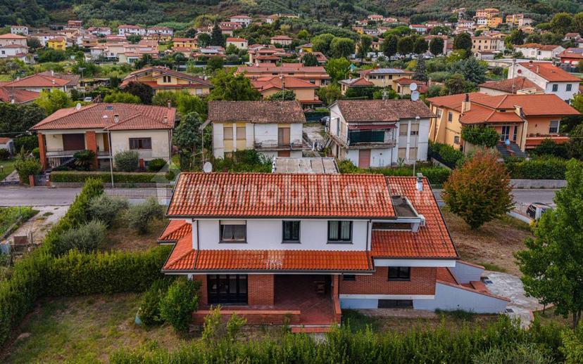 Villa unifamiliare via Edoardo Francalanci, Bozzano, Quiesa, Massarosa — foto 13 di 60