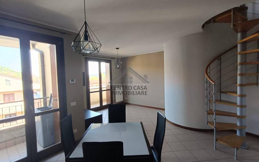 Bilocale buono stato, secondo piano, Albano Sant'Alessandro — foto 2 di 14