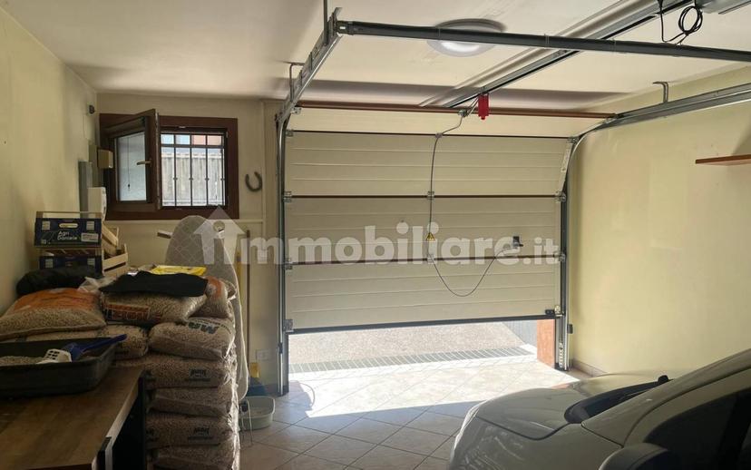 Villa a schiera 5 locali, ottimo stato, Vallenoncello, Pordenone — foto 13 di 14