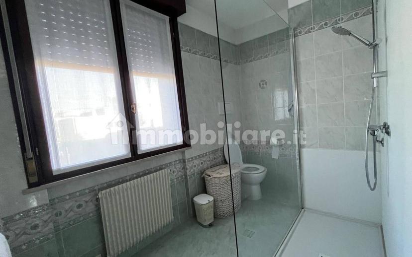 Villa a schiera 5 locali, ottimo stato, Vallenoncello, Pordenone — foto 14 di 14