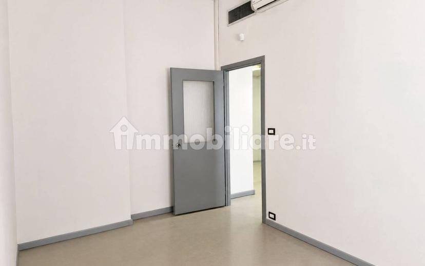 Appartamento via 20 Settembre, Centro Storico, Catanzaro — foto 4 di 14