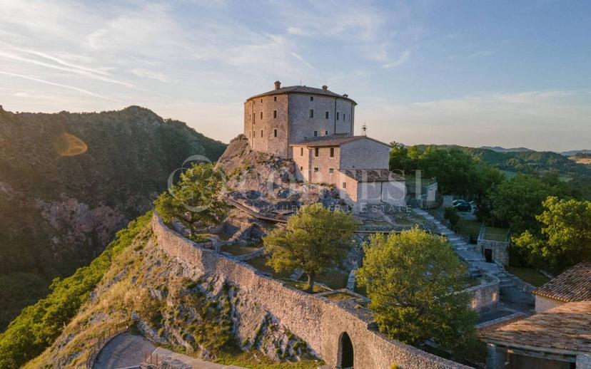 Villa unifamiliare via Case Sparse, Cagli — foto 168 di 193