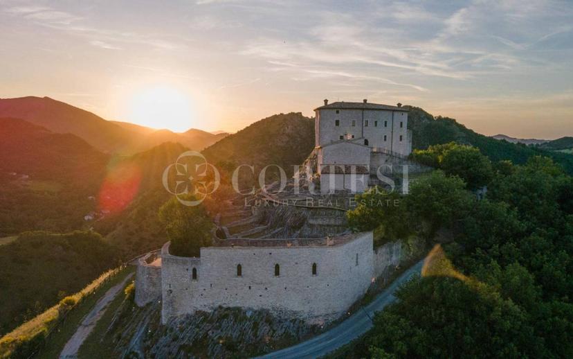Villa unifamiliare via Case Sparse, Cagli — foto 188 di 193