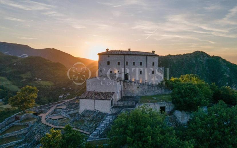 Villa unifamiliare via Case Sparse, Cagli — foto 111 di 193