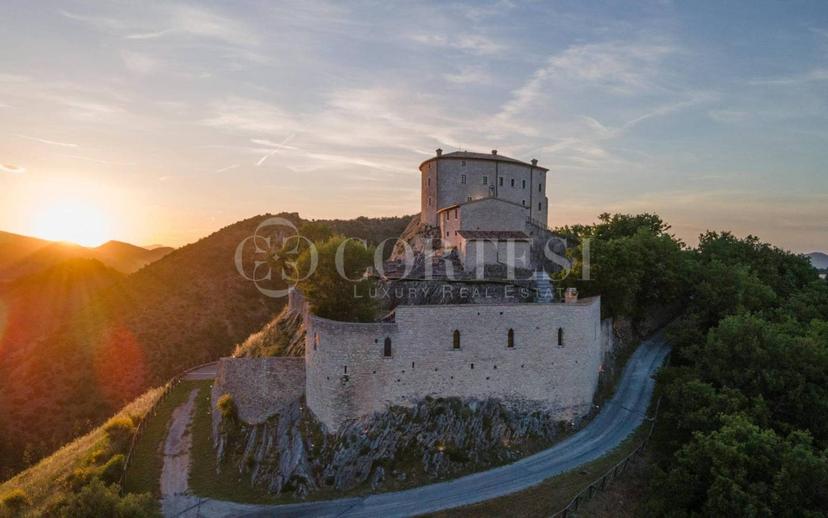 Villa unifamiliare via Case Sparse, Cagli — foto 117 di 193