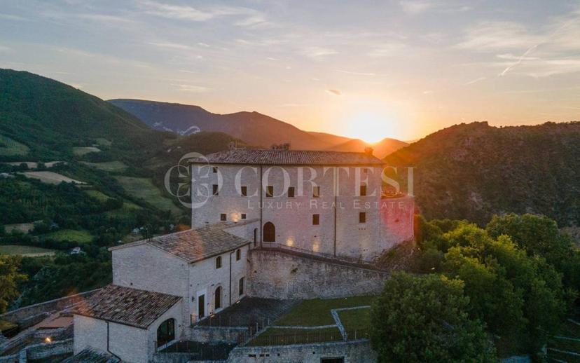Villa unifamiliare via Case Sparse, Cagli — foto 113 di 193
