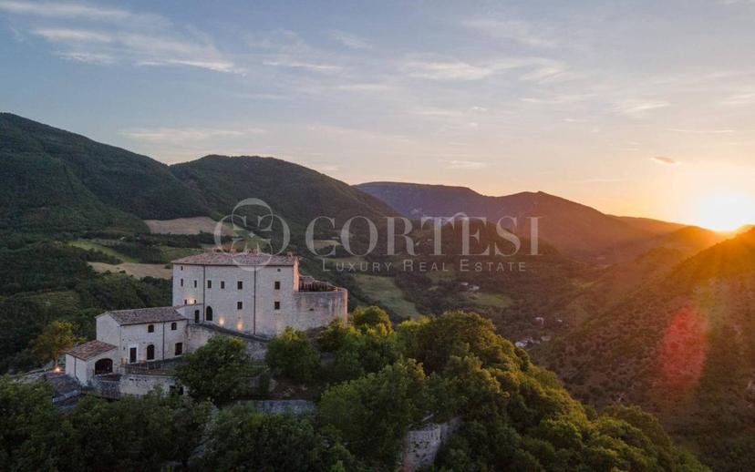 Villa unifamiliare via Case Sparse, Cagli — foto 94 di 193