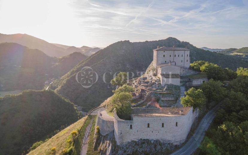 Villa unifamiliare via Case Sparse, Cagli — foto 75 di 193