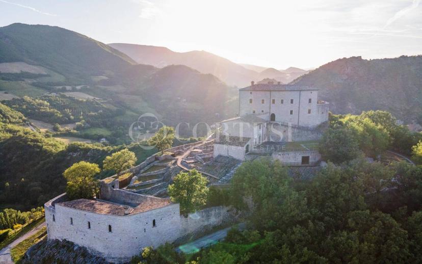 Villa unifamiliare via Case Sparse, Cagli — foto 166 di 193