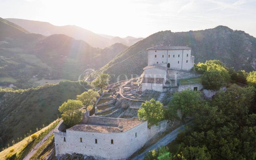 Villa unifamiliare via Case Sparse, Cagli — foto 127 di 193