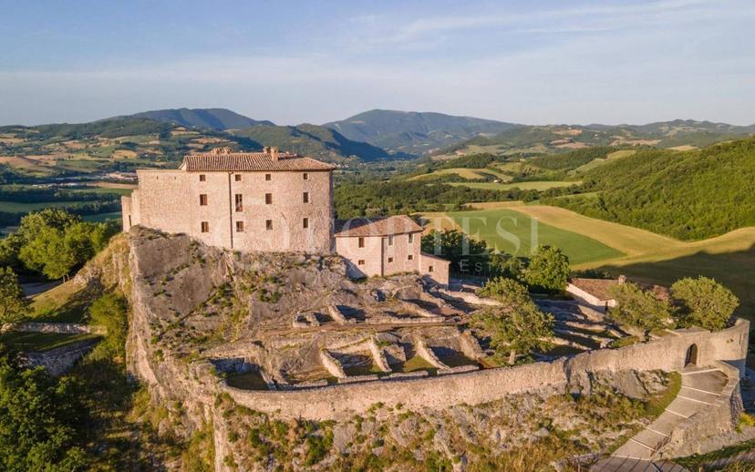 Villa unifamiliare via Case Sparse, Cagli — foto 175 di 193