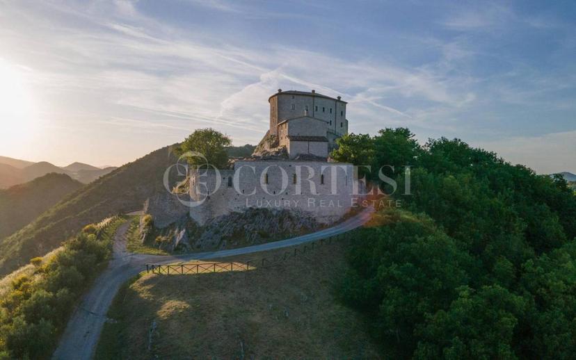 Villa unifamiliare via Case Sparse, Cagli — foto 179 di 193