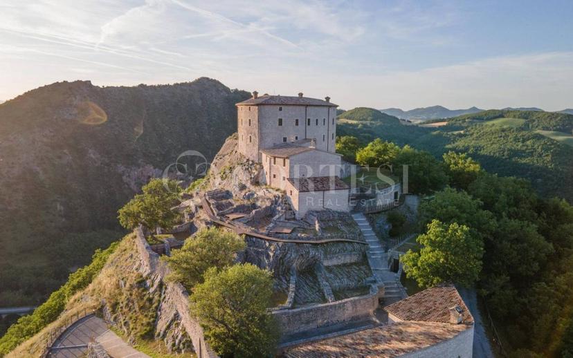 Villa unifamiliare via Case Sparse, Cagli — foto 134 di 193