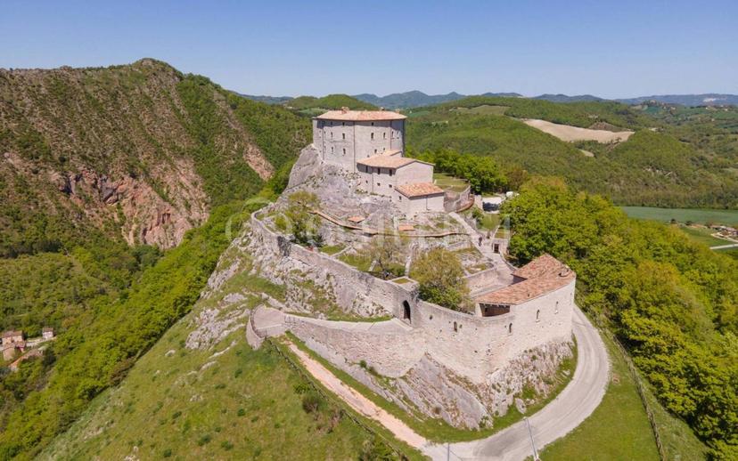 Villa unifamiliare via Case Sparse, Cagli — foto 19 di 193