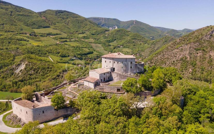Villa unifamiliare via Case Sparse, Cagli — foto 146 di 193