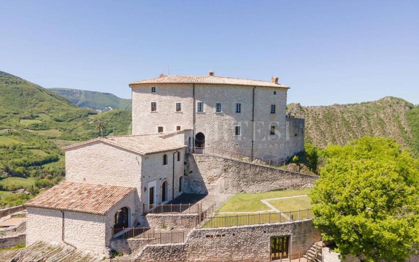 Villa unifamiliare via Case Sparse, Cagli — foto 169 di 193