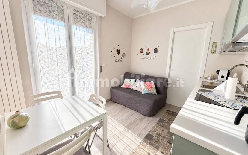 Bilocale via della Resistenza, Centro, San Bartolomeo al Mare — foto 14 di 23