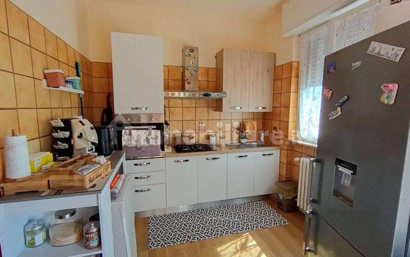 Trilocale via Camillo Benso di Cavour 26, Centro, Bellinzago Novarese — foto 2 di 13