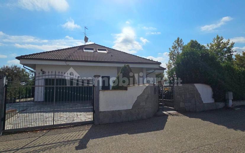 Villa unifamiliare via Giovanni Falcone Paolo Borsellino 4, Alluvioni Piovera — foto 8 di 30