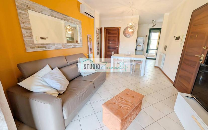 Quadrilocale buono stato, terzo piano, Pietrasanta — foto 14 di 25
