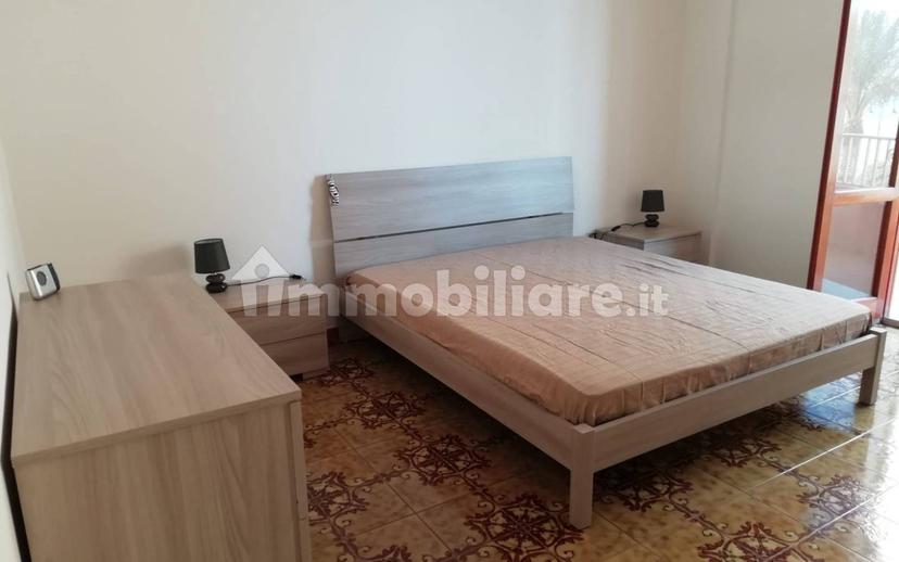 Trilocale ottimo stato, primo piano, Pozzallo — foto 3 di 12