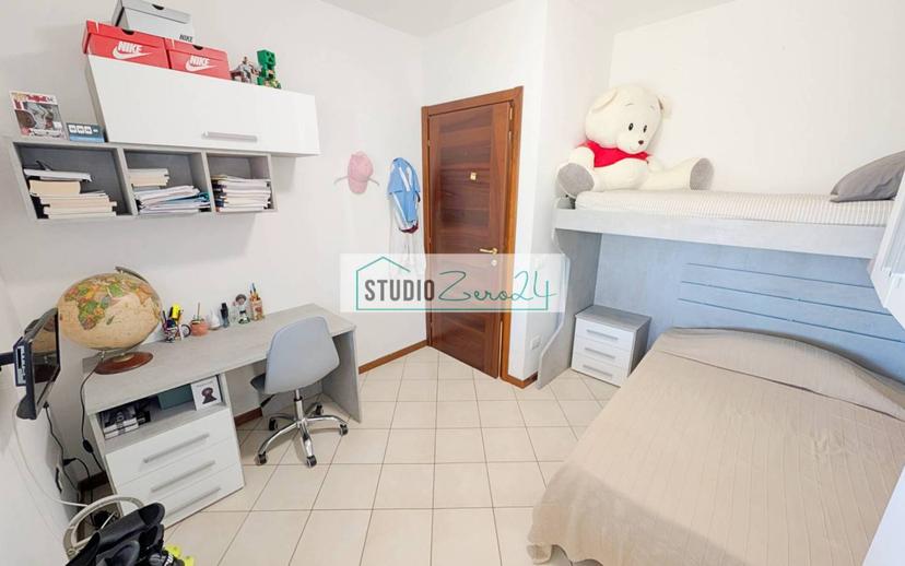 Quadrilocale buono stato, terzo piano, Pietrasanta — foto 22 di 25