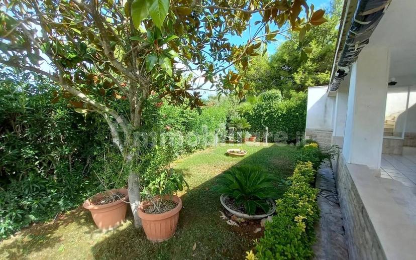 Villa unifamiliare Contrada Rosa Marina, Ostuni Costa, Ostuni — foto 10 di 13