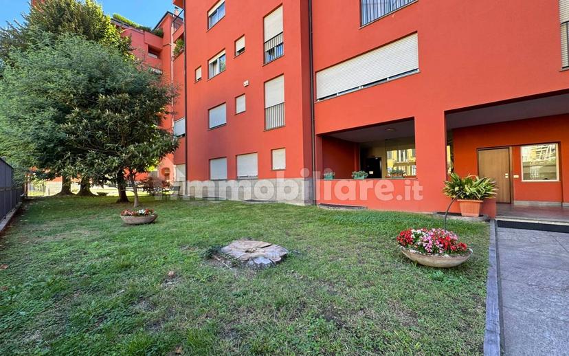 Appartamento via Piero Cioia di Monzone 35, Centro, Domodossola — foto 26 di 45