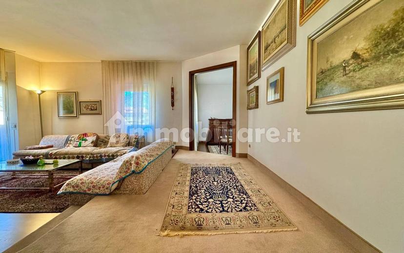 Appartamento via Piero Cioia di Monzone 35, Centro, Domodossola — foto 14 di 45