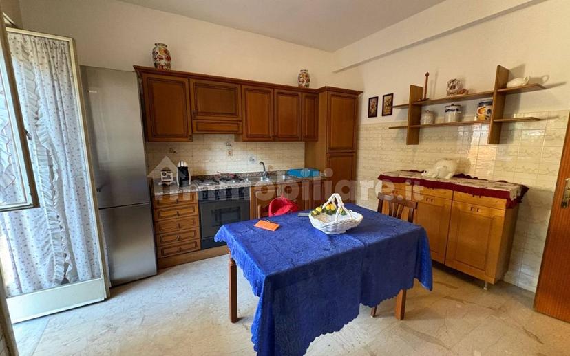 Quadrilocale via Alberto Mario 4, Centro, Gravina di Catania — foto 24 di 41