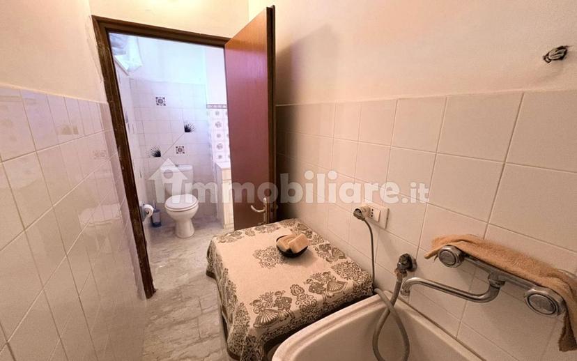 Quadrilocale via Alberto Mario 4, Centro, Gravina di Catania — foto 36 di 41