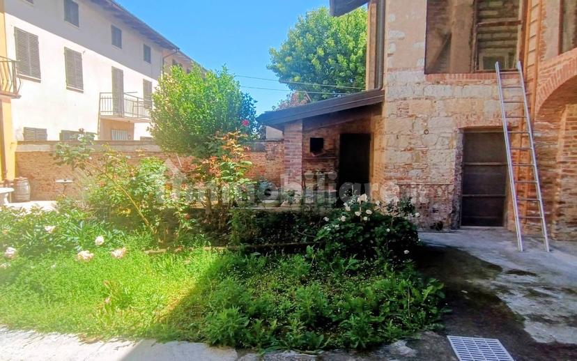 Cascina via del Castello, Centro, Pontestura — foto 2 di 29