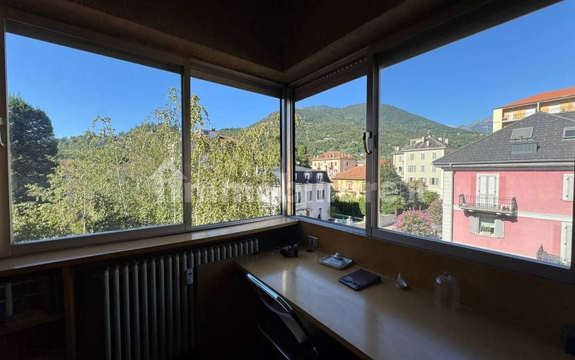 Appartamento via Piero Cioia di Monzone 35, Centro, Domodossola — foto 6 di 45