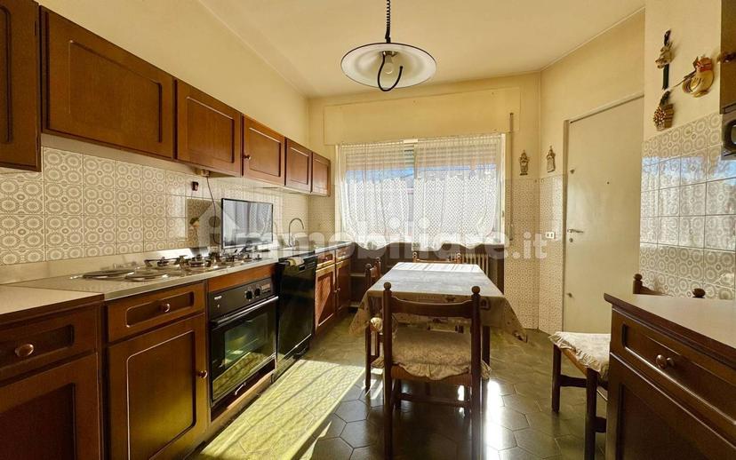 Appartamento via Piero Cioia di Monzone 35, Centro, Domodossola — foto 12 di 45
