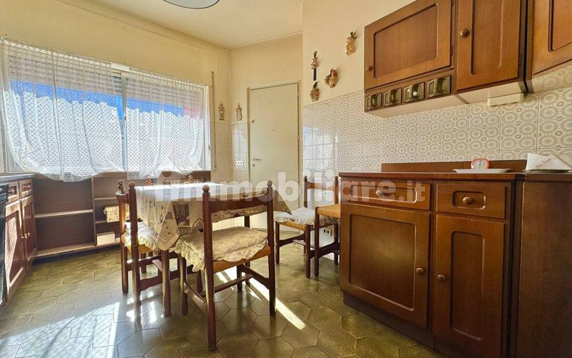 Appartamento via Piero Cioia di Monzone 35, Centro, Domodossola — foto 17 di 45