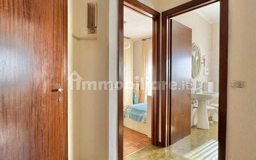 Appartamento via Piero Cioia di Monzone 35, Centro, Domodossola — foto 15 di 45
