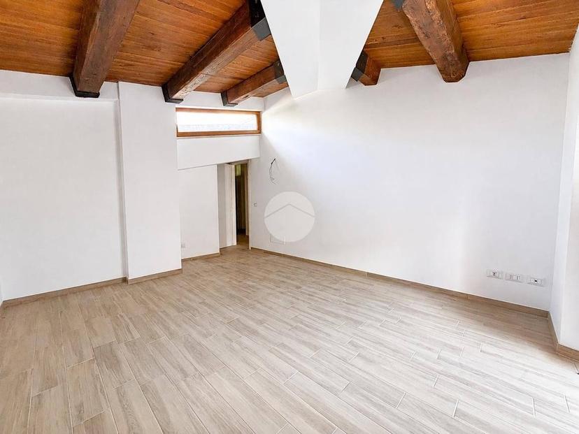 Appartamento via Delle Rose 10, Duomo - Fontana Luminosa, L'Aquila — foto 11 di 46