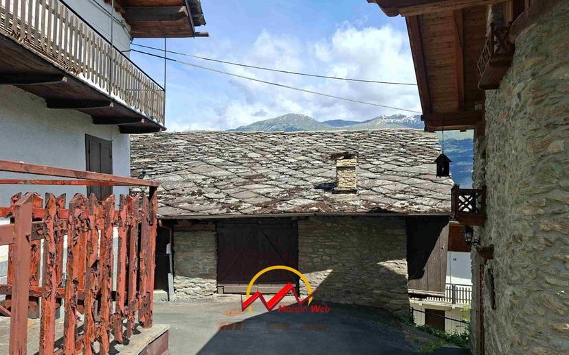 Rustico frazione Buillet, Introd