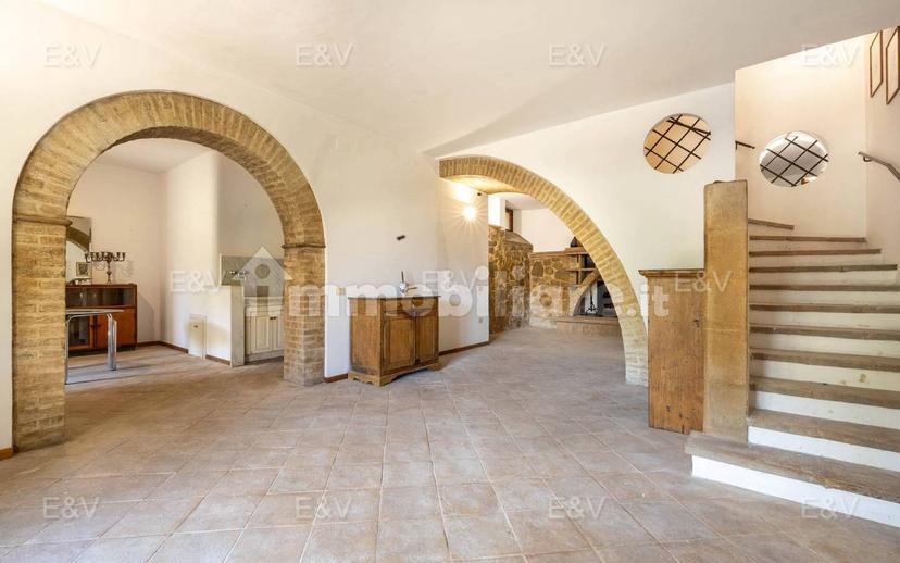 Casale via Chiesa Vecchia, Vescia, Belfiore, Scanzano, Foligno — foto 6 di 14