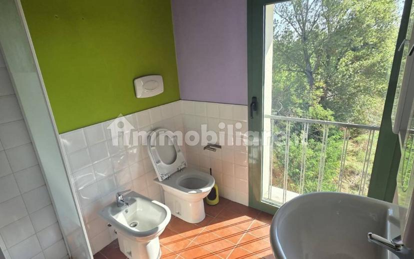 Trilocale buono stato, terzo piano, San Pedretto, Castelvetro Piacentino — foto 5 di 6