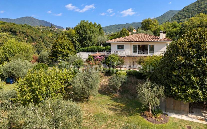 Villa bifamiliare via dei Colli, Centro, Salò — foto 41 di 52