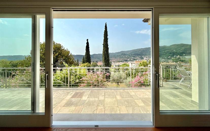 Villa bifamiliare via dei Colli, Centro, Salò — foto 13 di 52