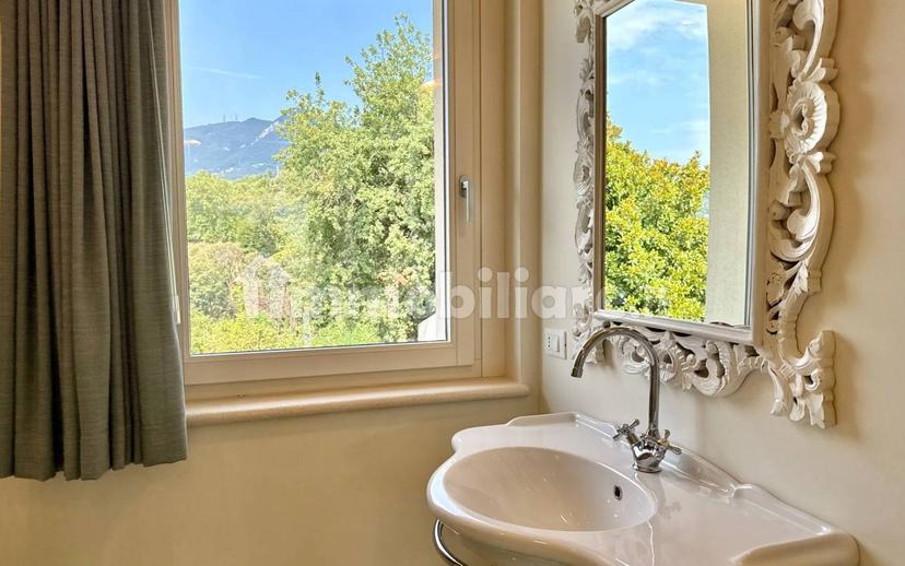 Villa bifamiliare via dei Colli, Centro, Salò — foto 24 di 52