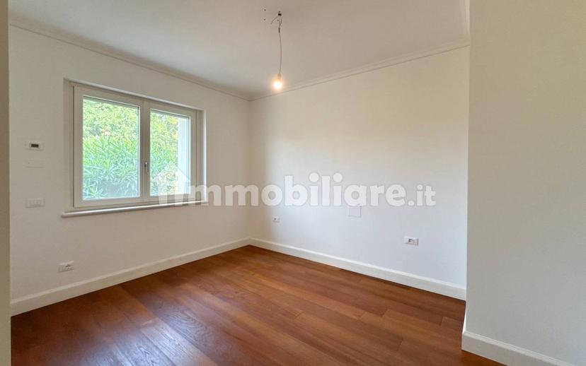 Villa bifamiliare via dei Colli, Centro, Salò — foto 29 di 52