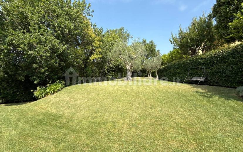 Villa bifamiliare via dei Colli, Centro, Salò — foto 47 di 52