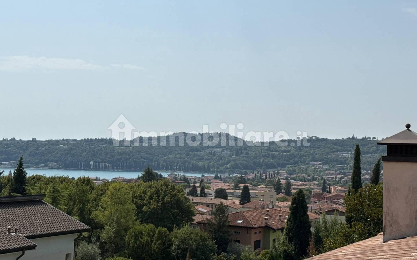 Villa bifamiliare via dei Colli, Centro, Salò