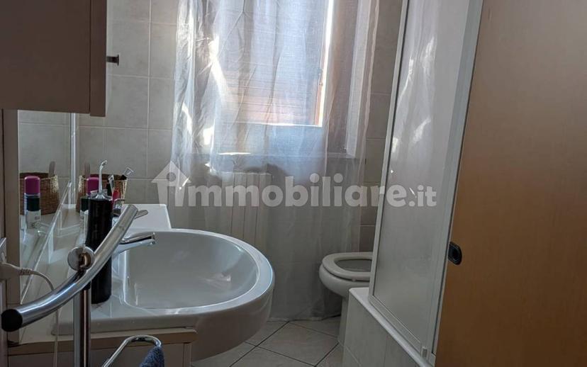 Bilocale via Repossi 62, Centro, Lonate Pozzolo — foto 9 di 13