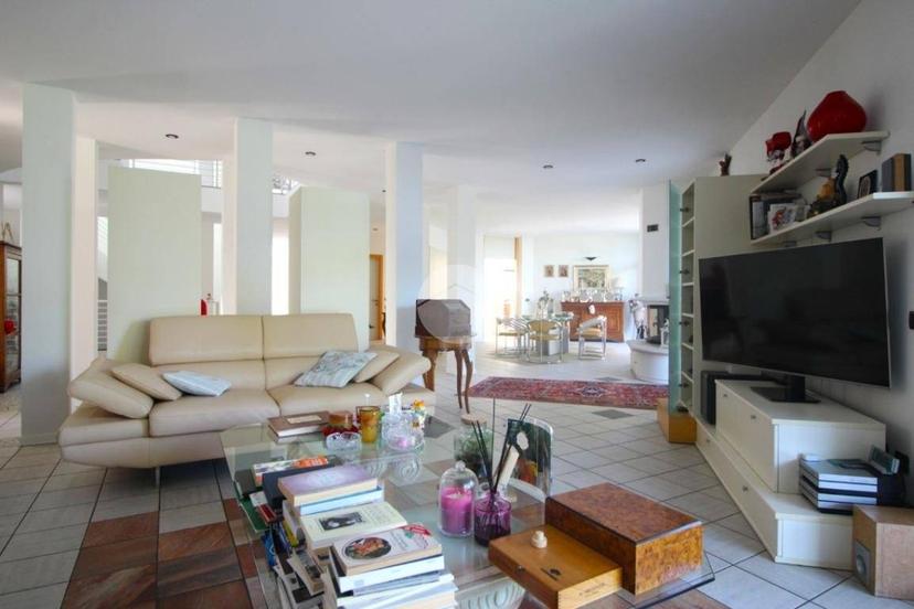 Villa bifamiliare via Gaetano Salvemini 356, Calisese, Cesena — foto 3 di 24