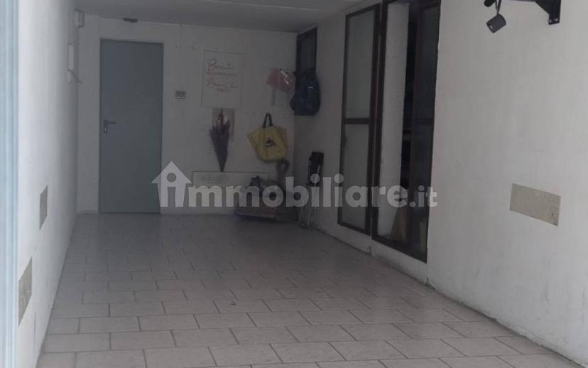 Bilocale via Repossi 62, Centro, Lonate Pozzolo — foto 2 di 13